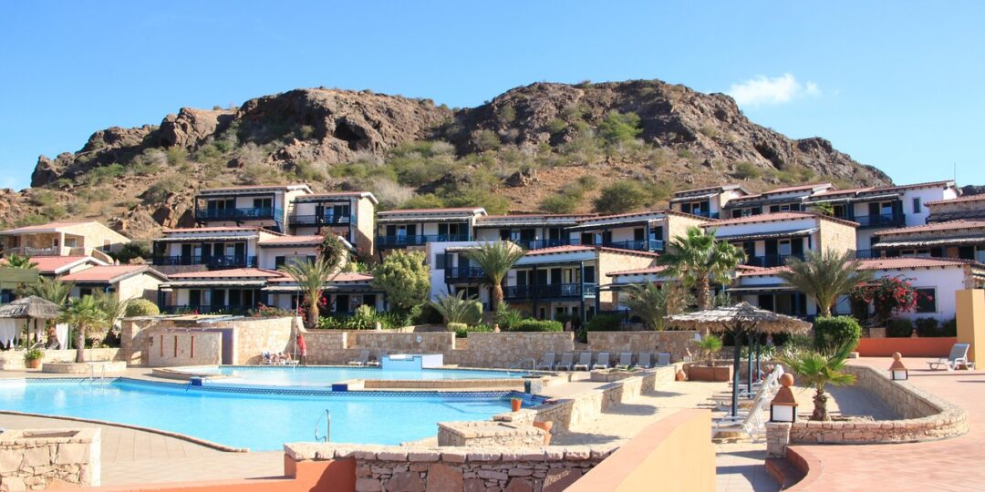 How Pergolas Enhance Outdoor Spaces at Scottsdale Hotels